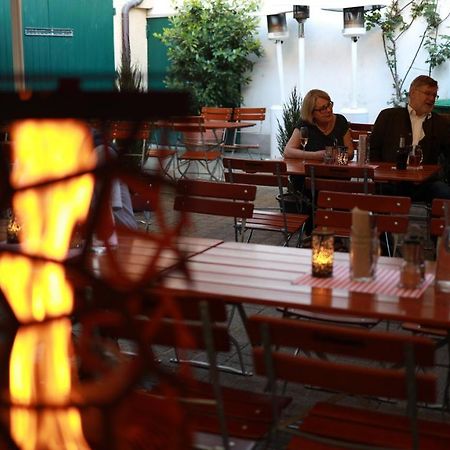 Hotel & Brauerei-Gasthof Neuwirt Neuburg an Der Donau Εξωτερικό φωτογραφία